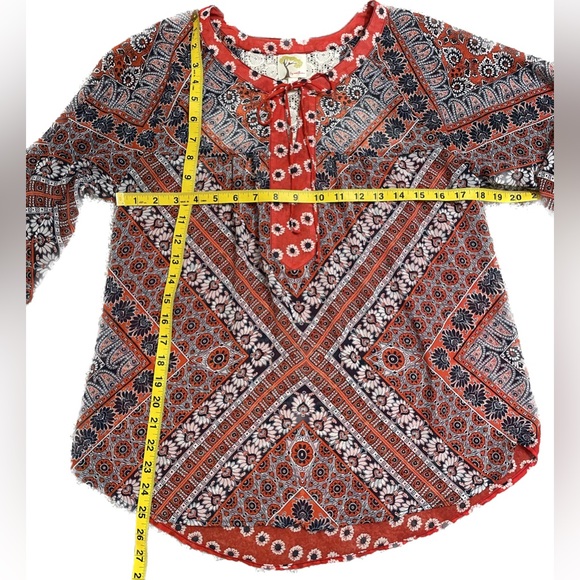 Fig and Flower Boho Paisley and Floral Blouse - Picture 4 of 6